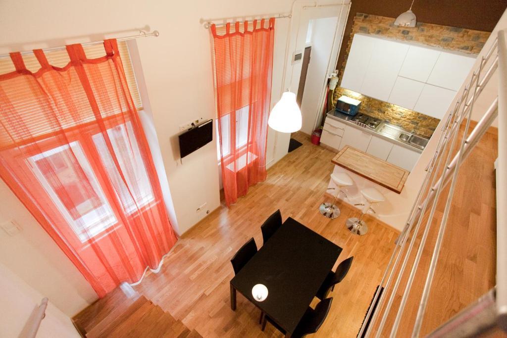 Apartmán 10 House Budget Budapest